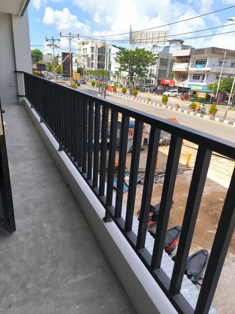 Balkon Stainless 2
